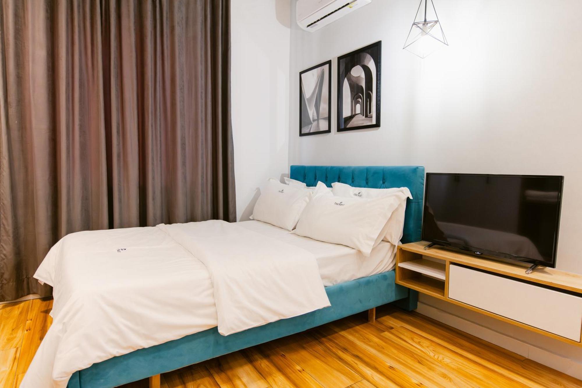 Durres Str Modern Apartments - The Nest تيرانا المظهر الخارجي الصورة