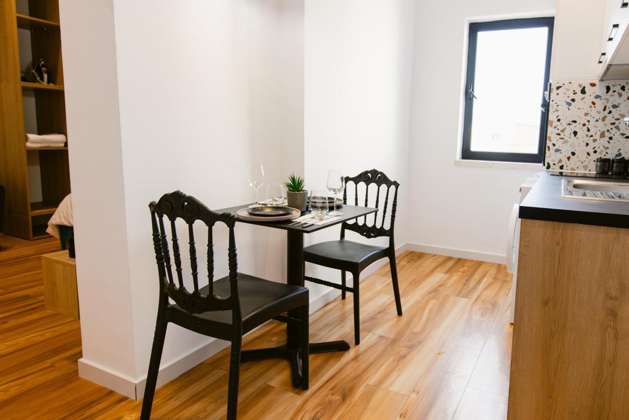 Durres Str Modern Apartments - The Nest تيرانا المظهر الخارجي الصورة